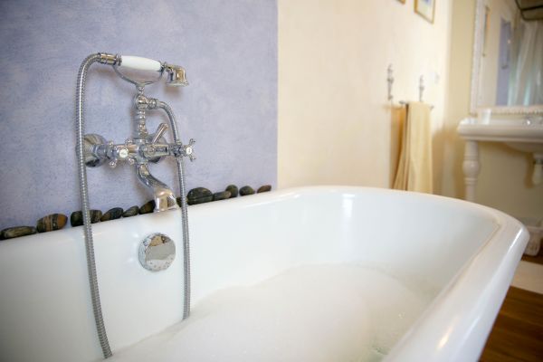 Panama City Beach Bathtub Refinishing